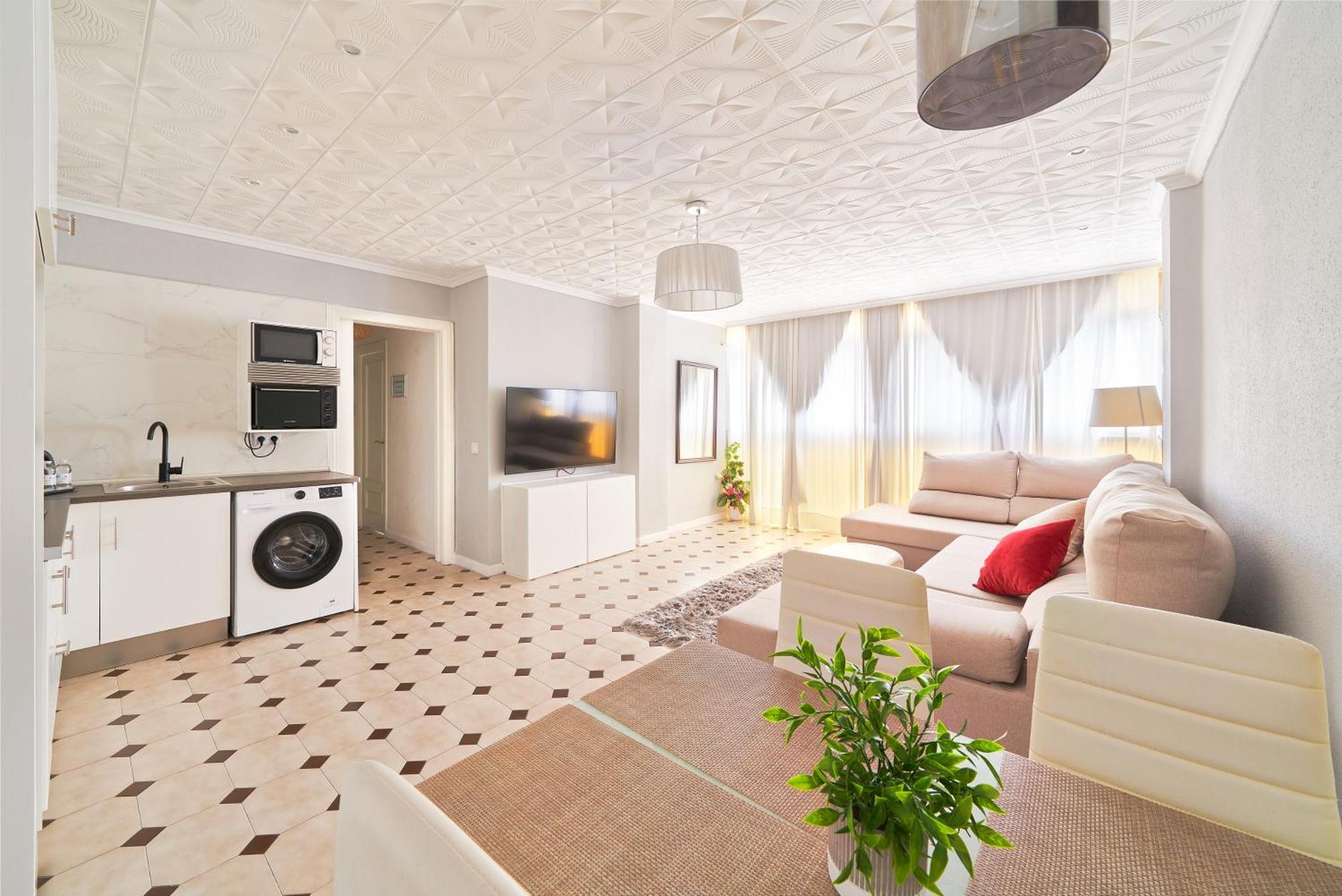 Fantastico Apartamento Junto A La Estacion Malaga Exterior photo