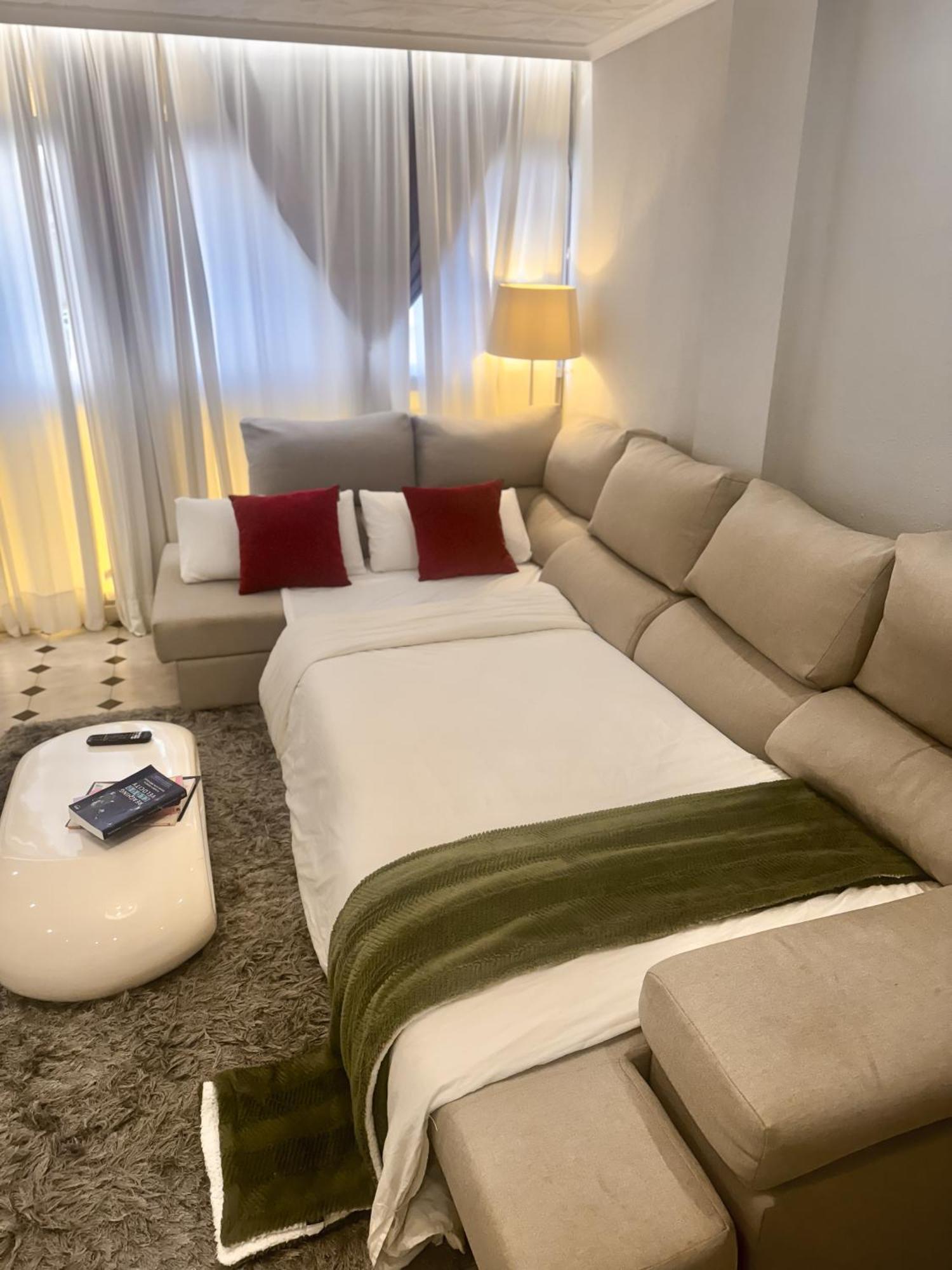 Fantastico Apartamento Junto A La Estacion Malaga Exterior photo
